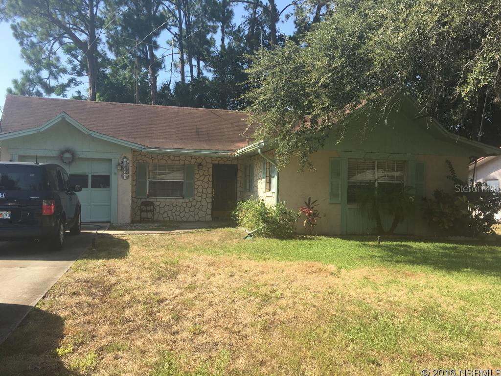 Holly Manor - Residential