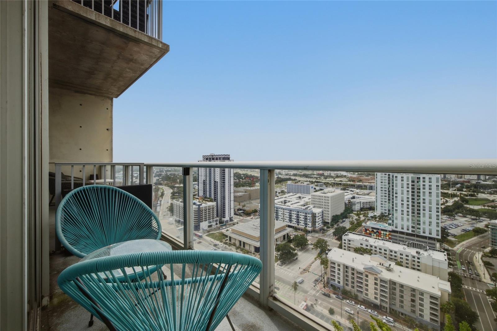 SKYPOINT A CONDO - Residential
