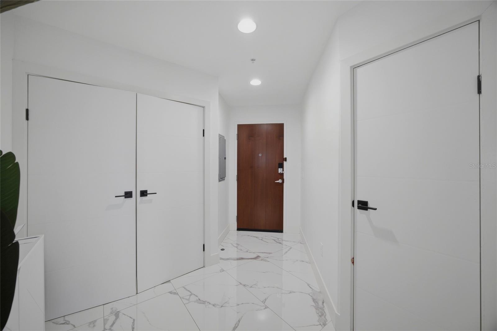 SKYPOINT A CONDO - Residential