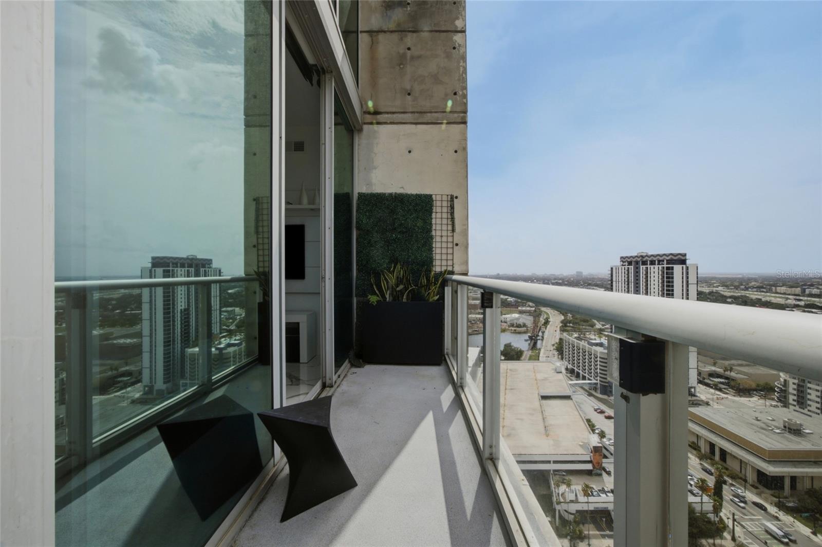 SKYPOINT A CONDO - Residential