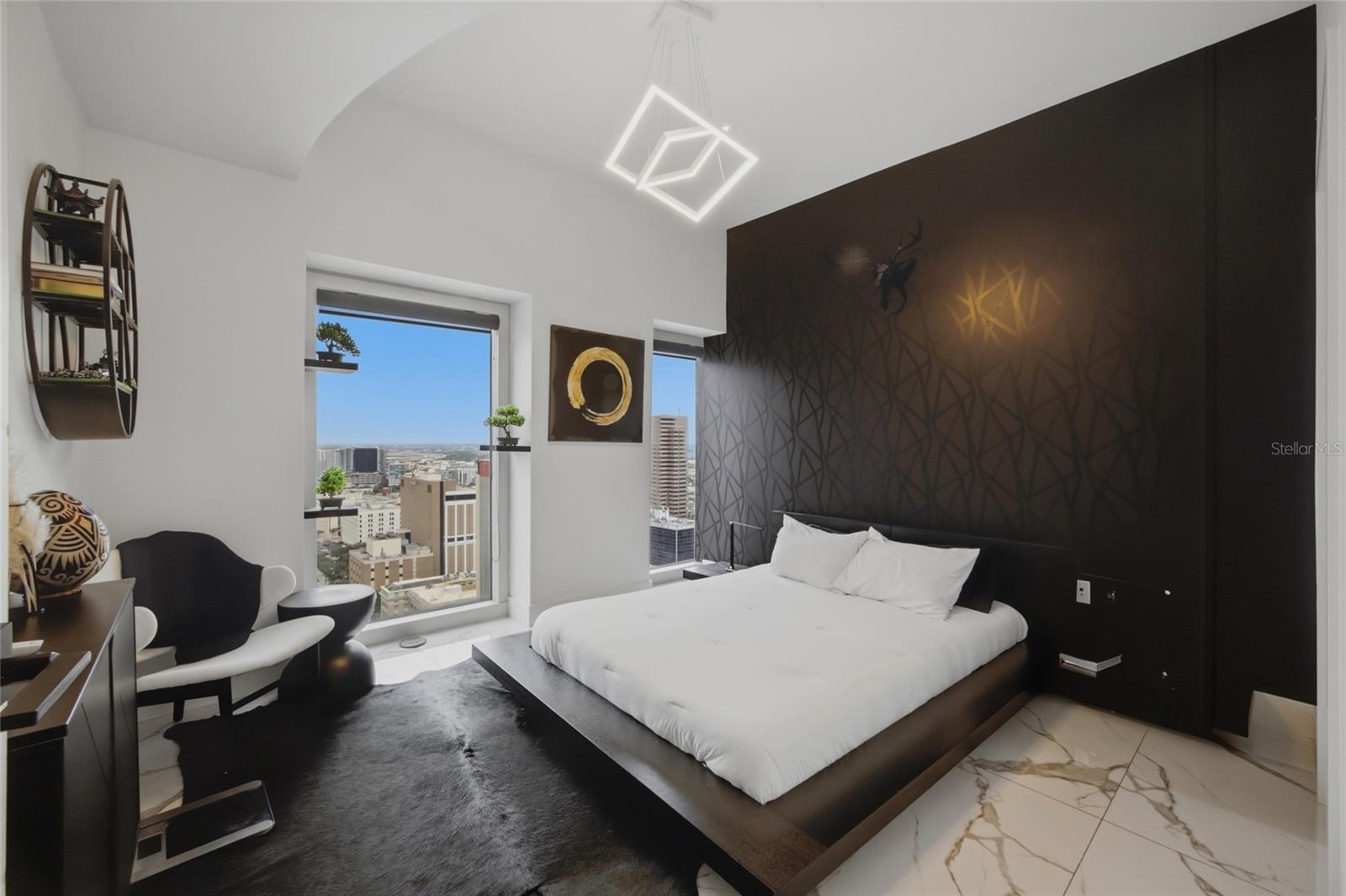 SKYPOINT A CONDO - Residential