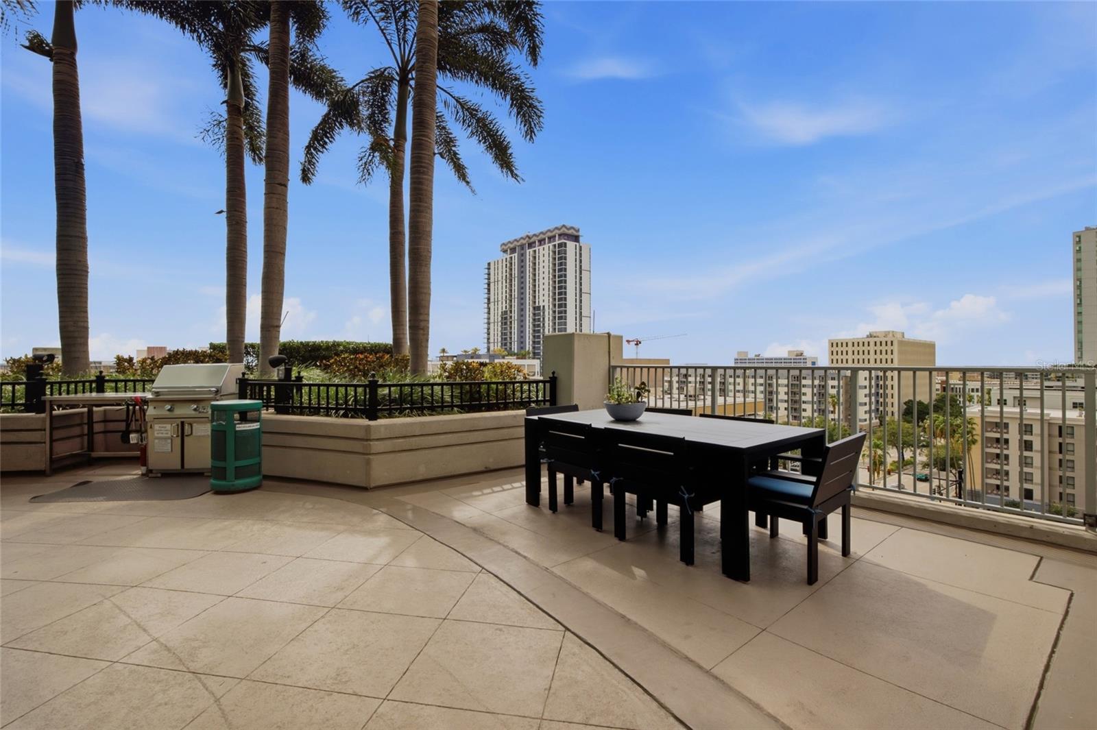 SKYPOINT A CONDO - Residential