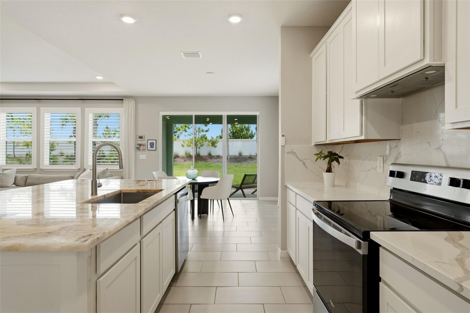 PROMENADE ESTATES PH 2 - Residential