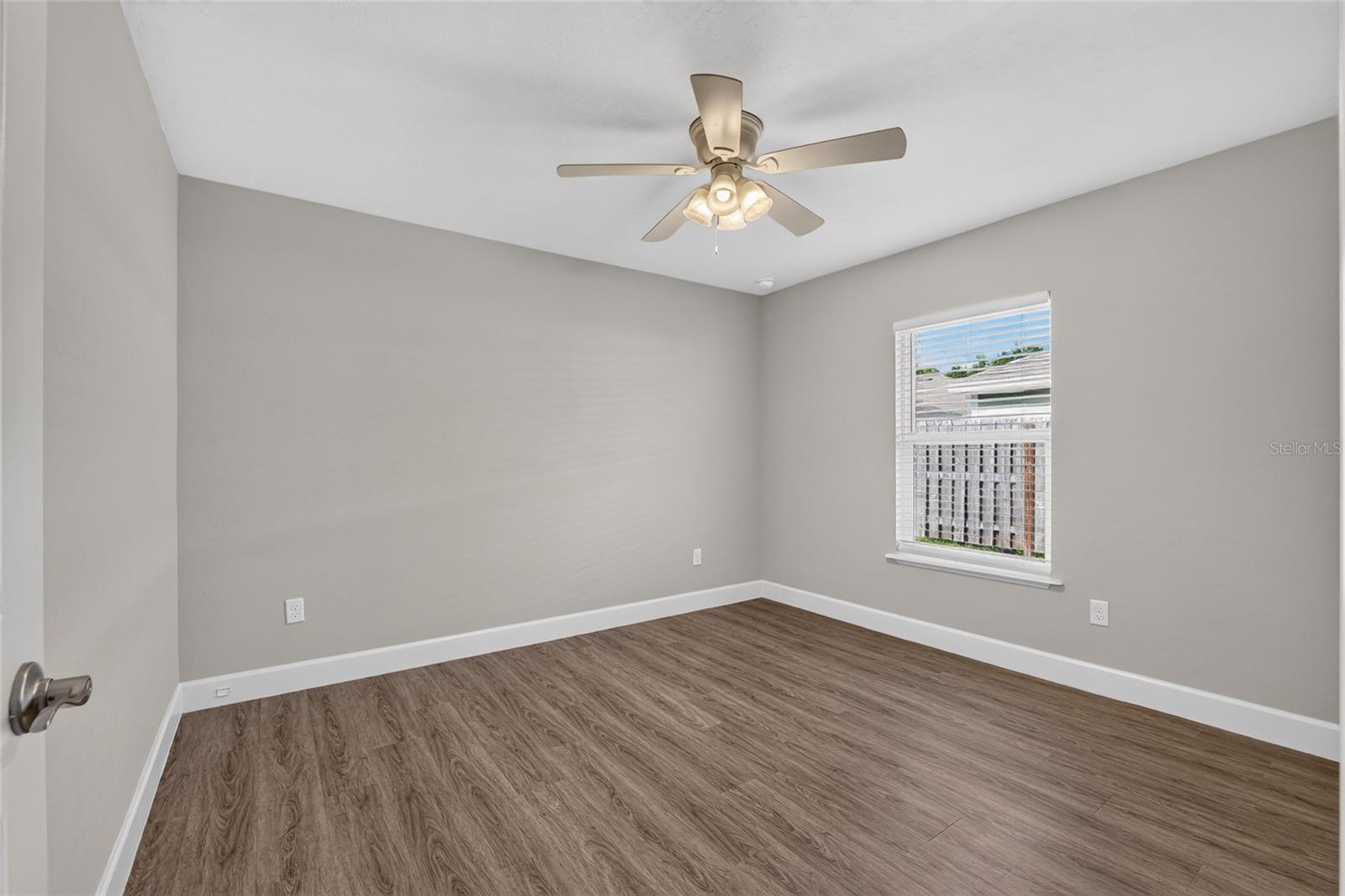 OAK VIEW VILLAGE - Residential