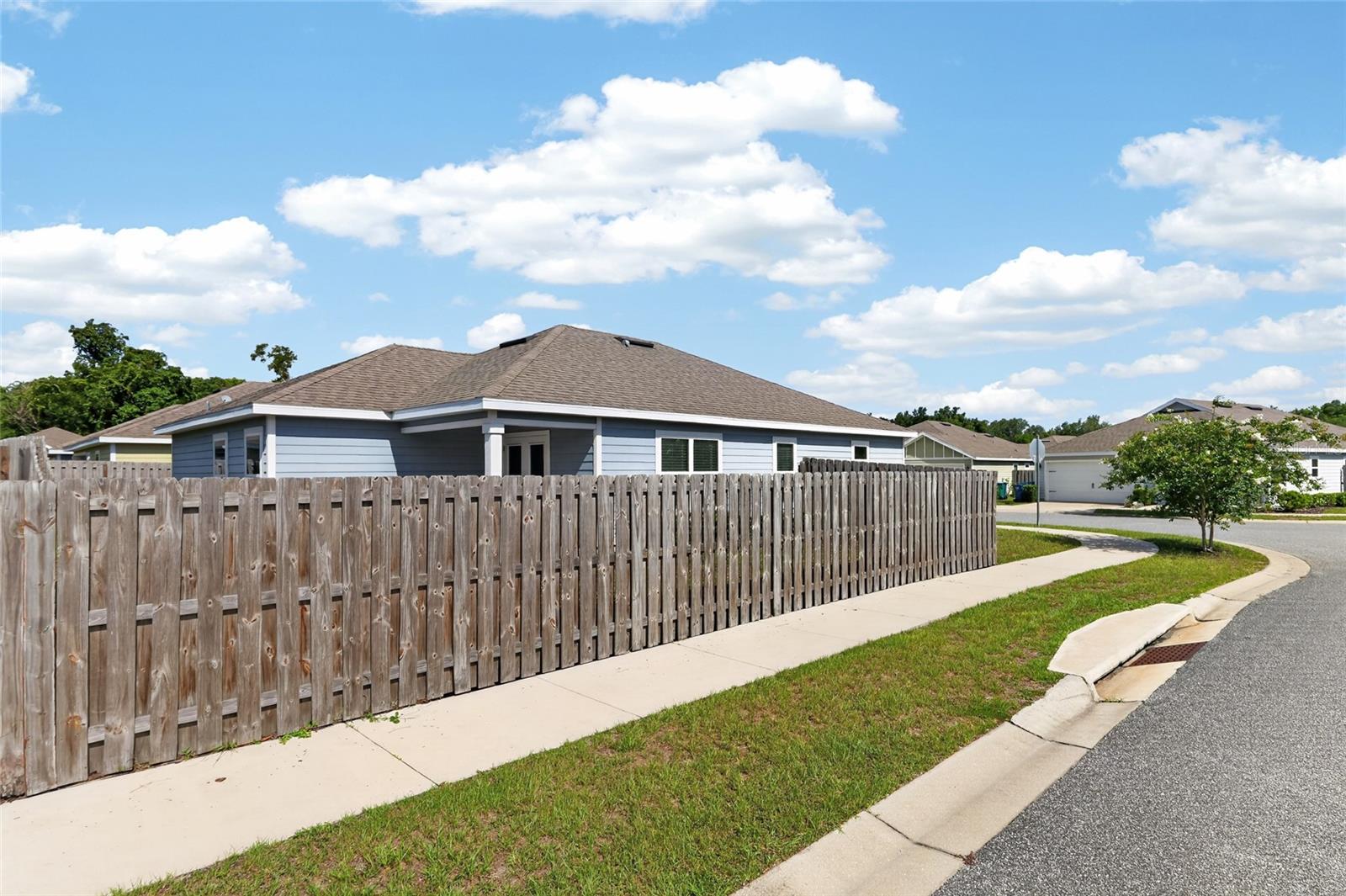 OAK VIEW VILLAGE - Residential