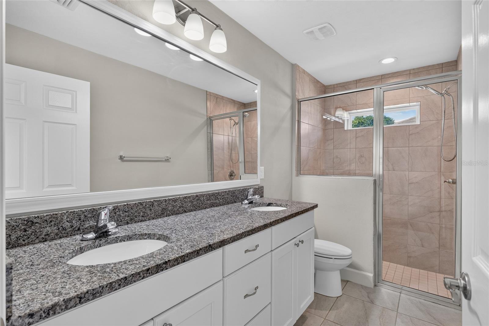 OAK VIEW VILLAGE - Residential
