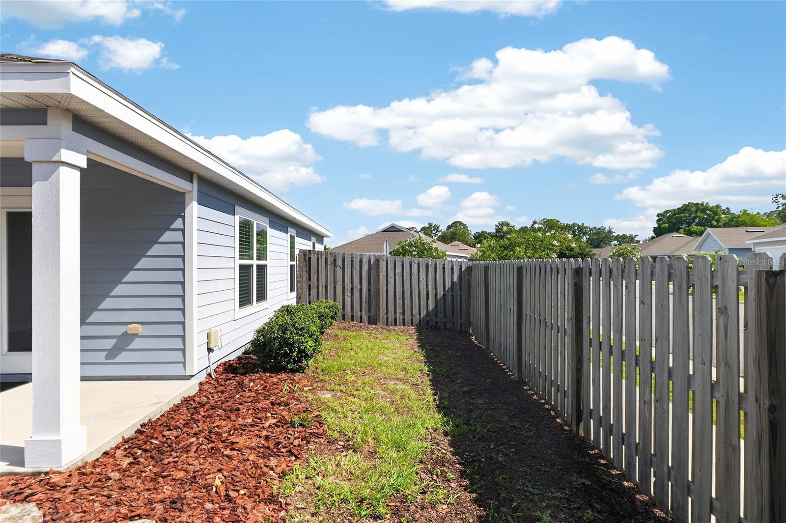 OAK VIEW VILLAGE - Residential