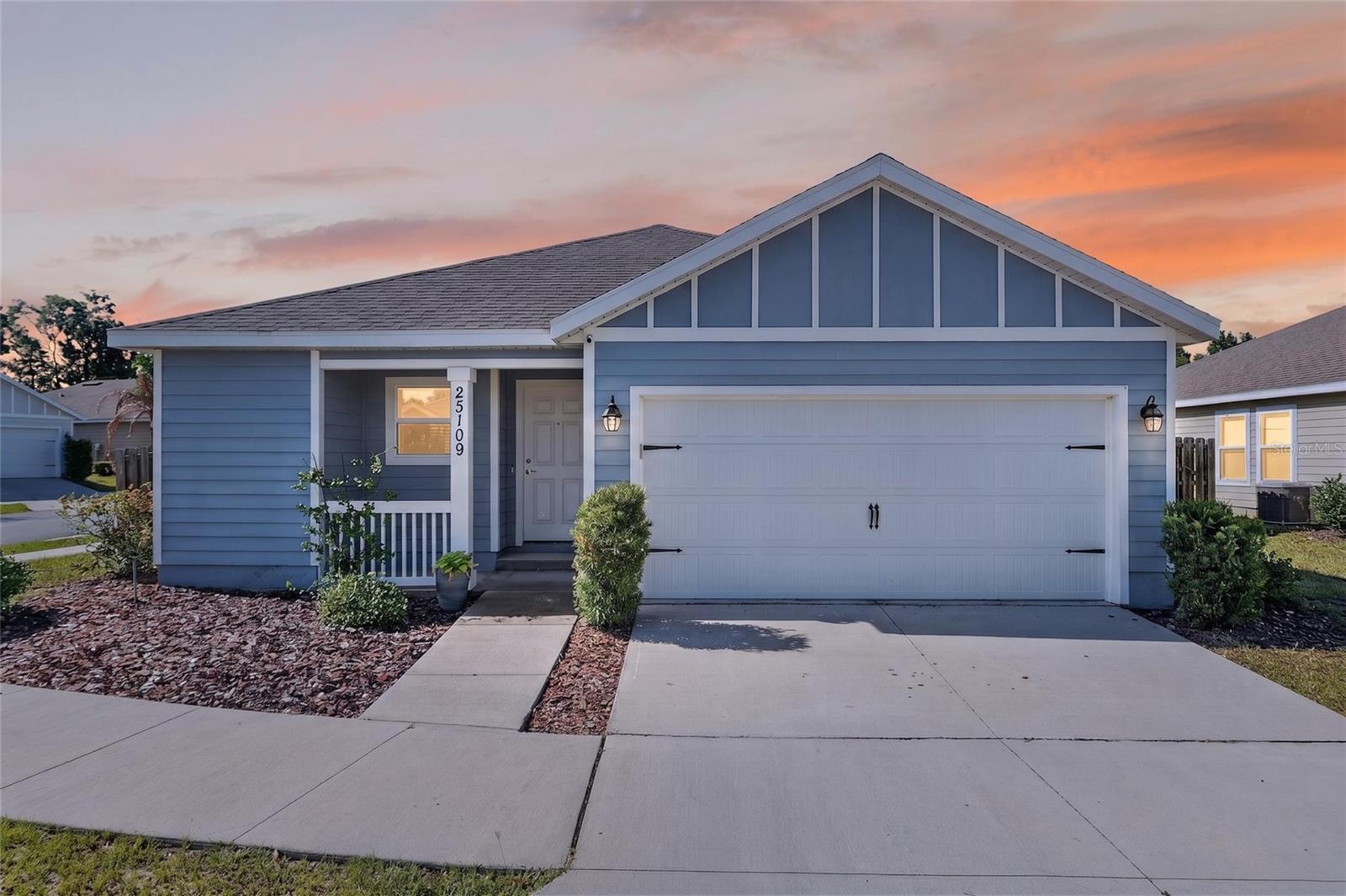 OAK VIEW VILLAGE - Residential