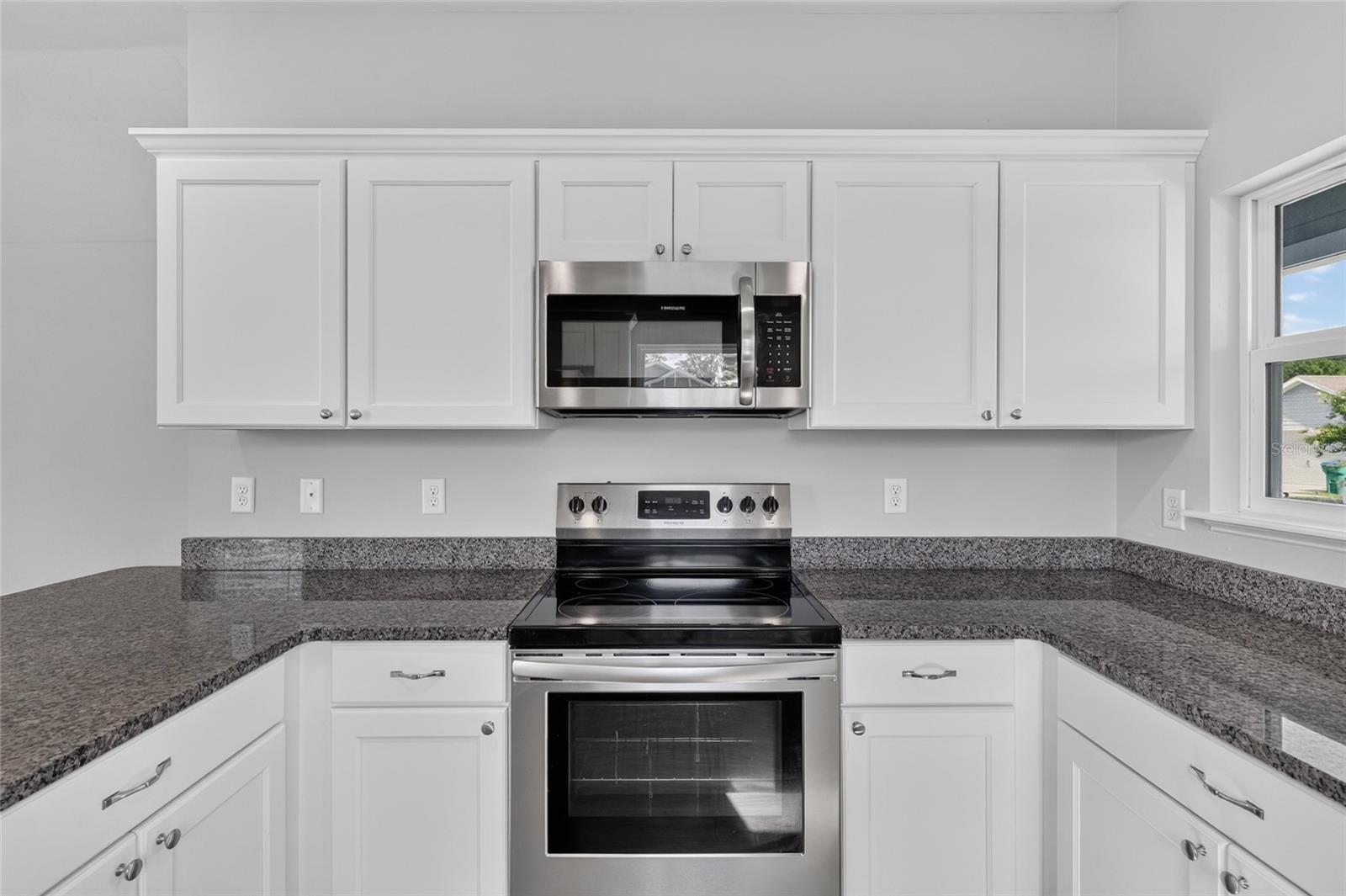 OAK VIEW VILLAGE - Residential