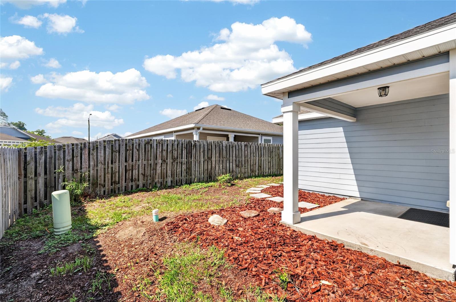 OAK VIEW VILLAGE - Residential