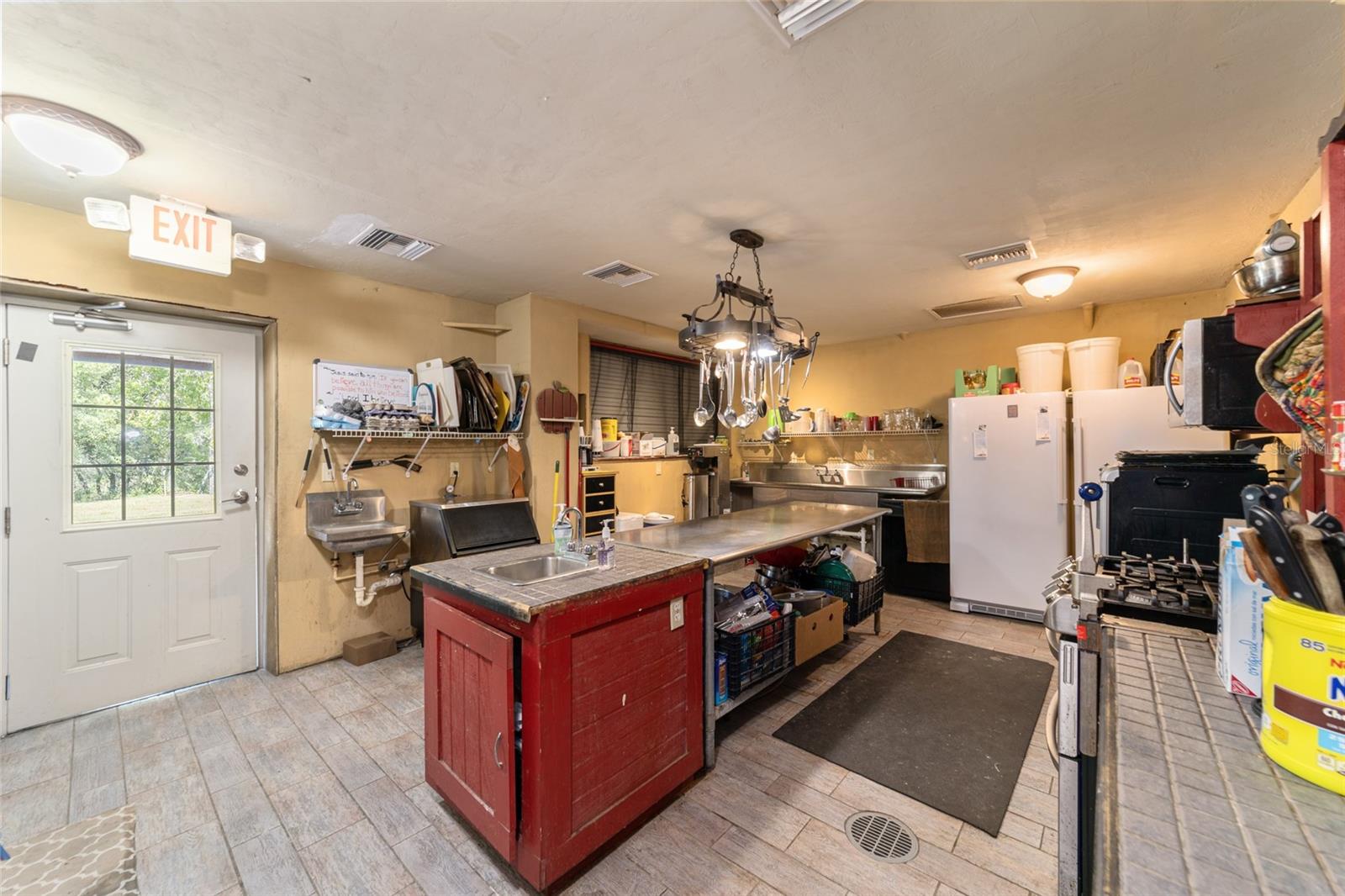 SHAMROCK ACRES UNIT 1 - Residential