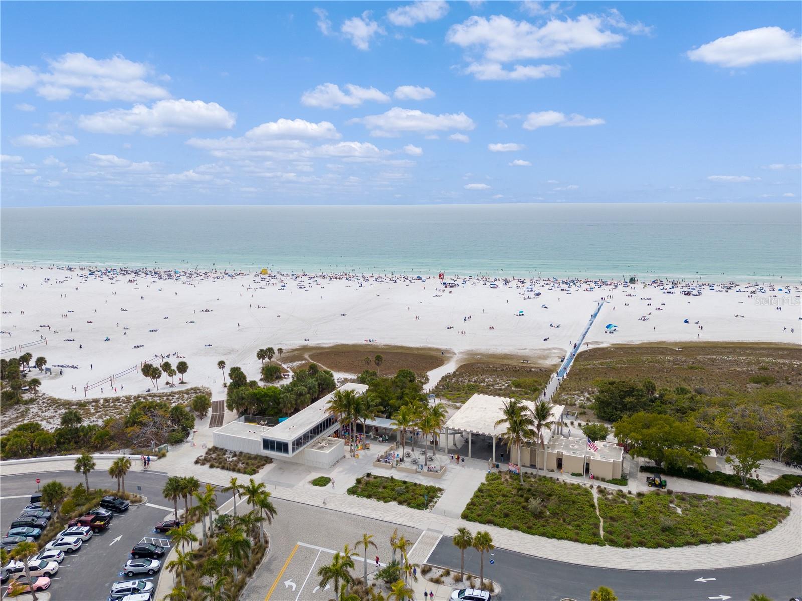 SIESTA BEACH - Residential
