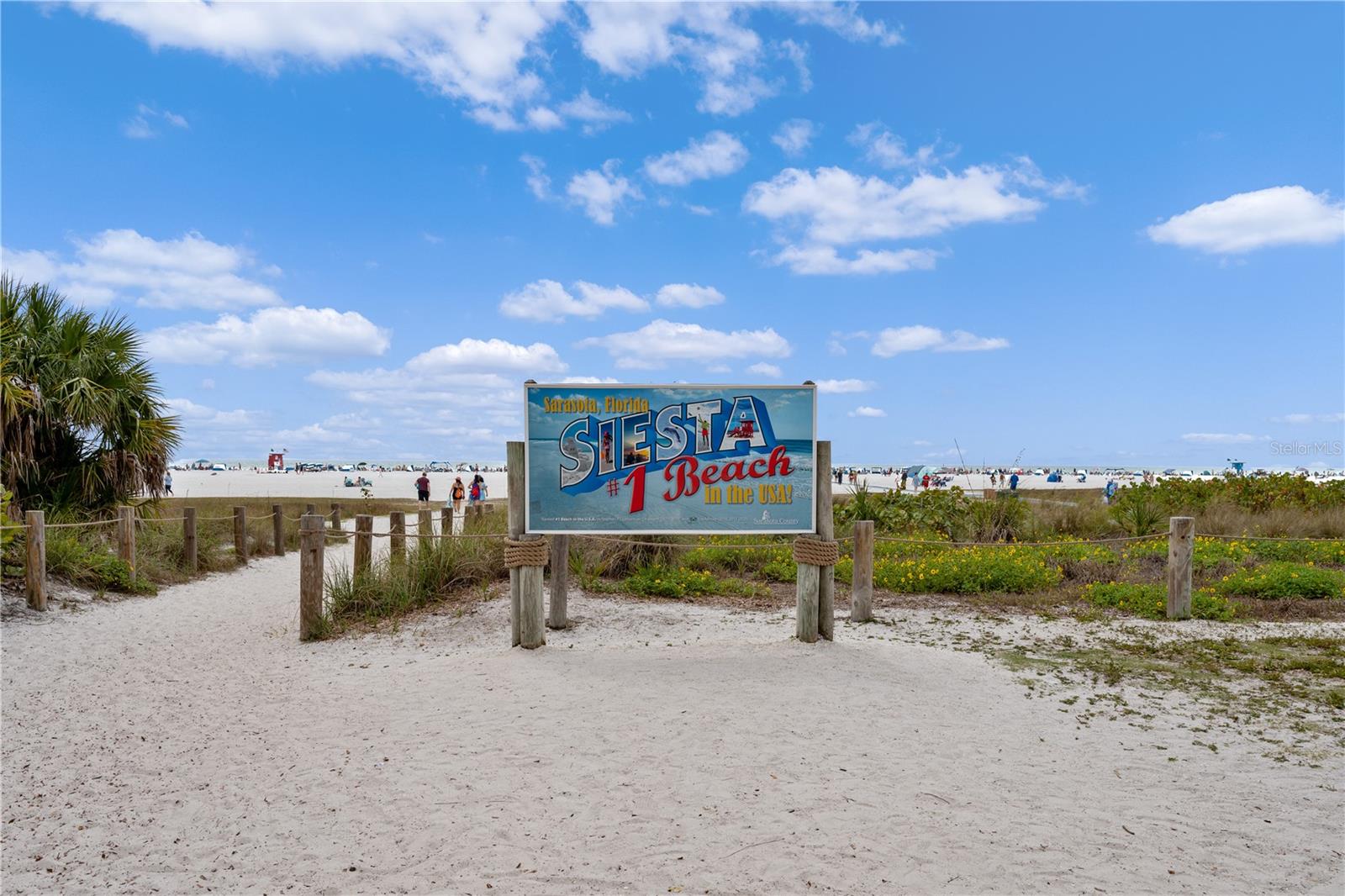 SIESTA BEACH - Residential