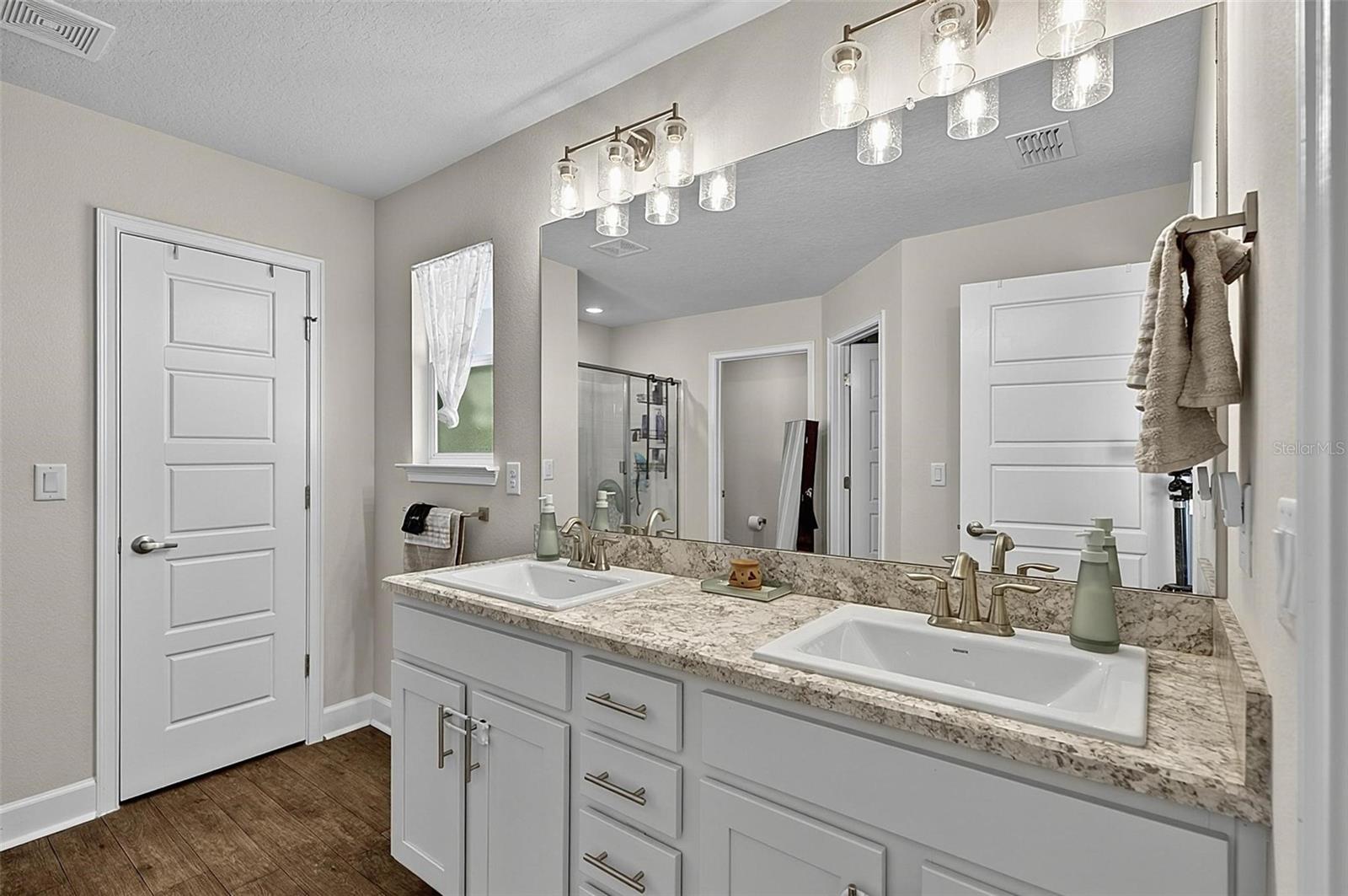 LEHIGH WOODS - Residential