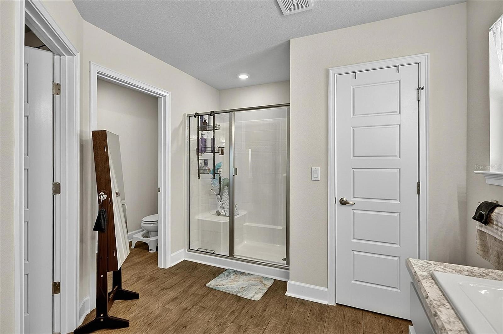 LEHIGH WOODS - Residential