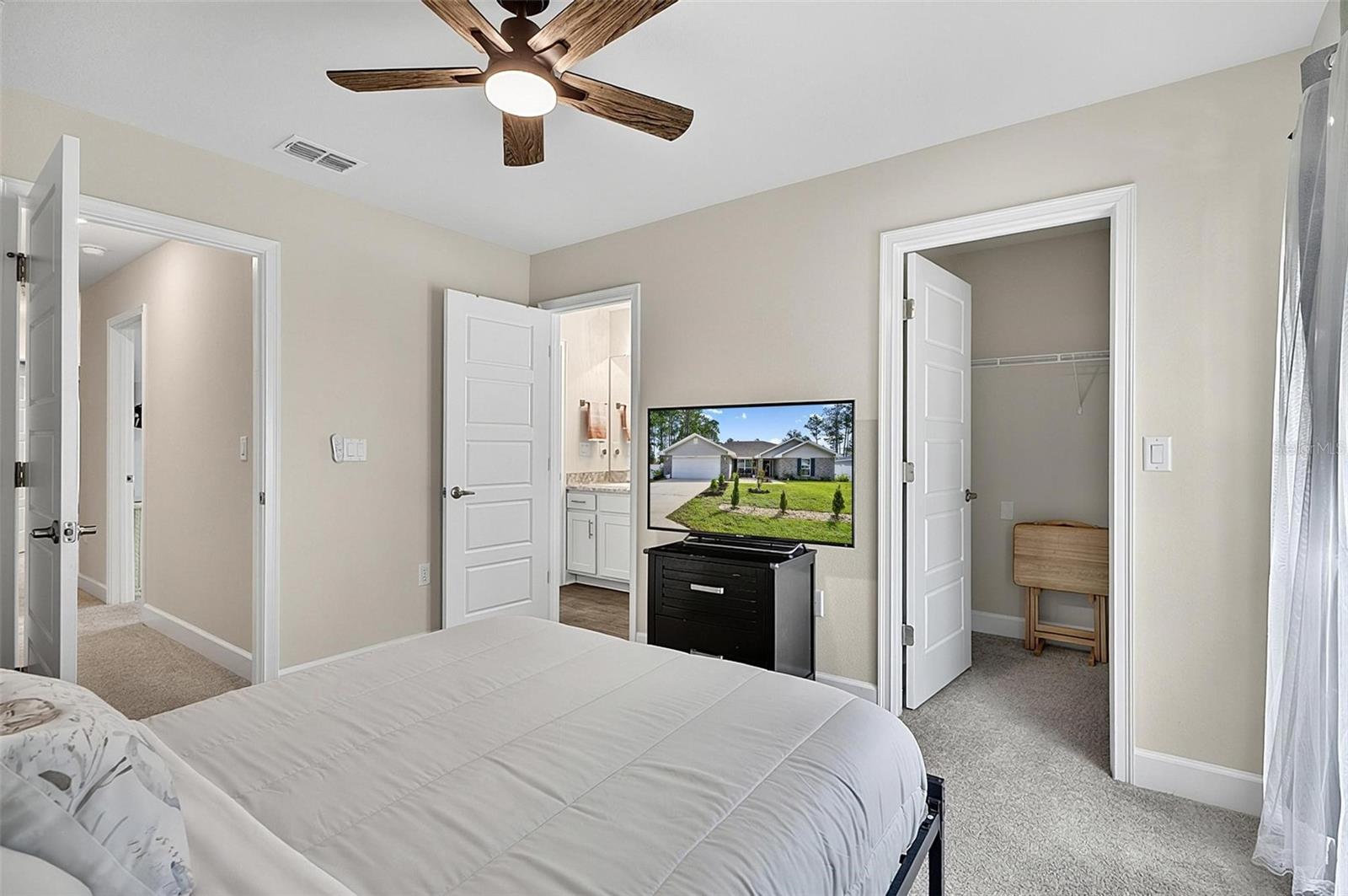 LEHIGH WOODS - Residential