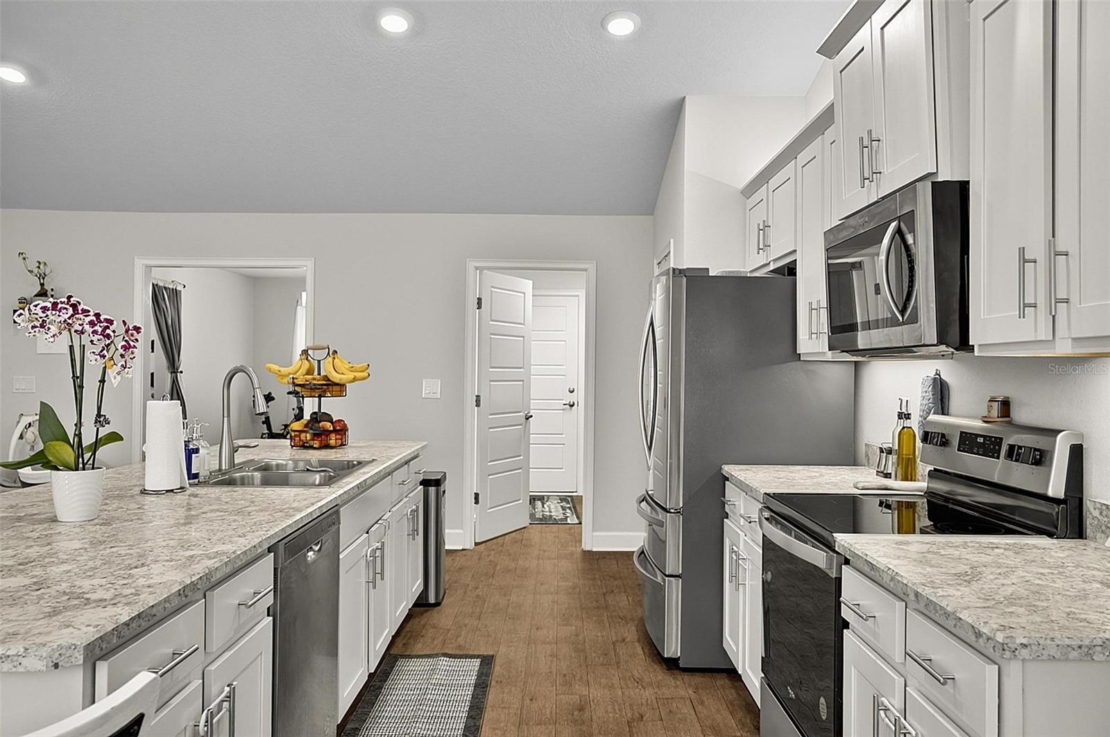 LEHIGH WOODS - Residential