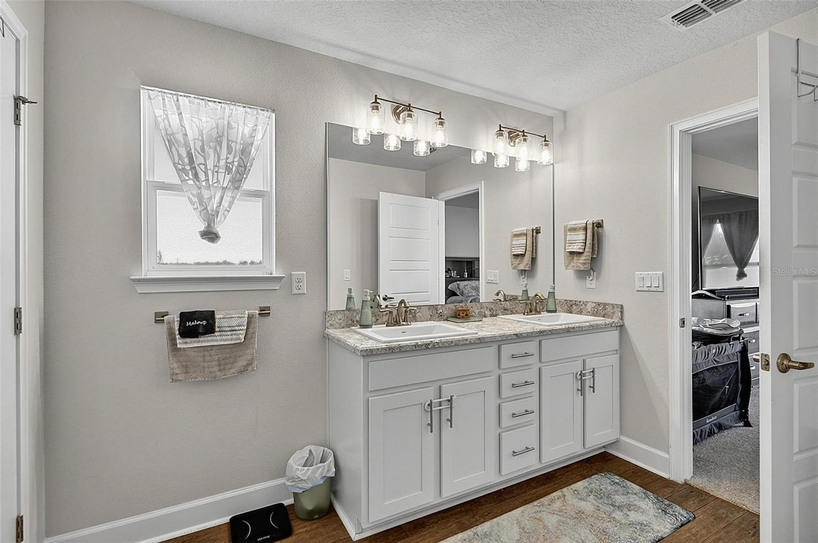 LEHIGH WOODS - Residential
