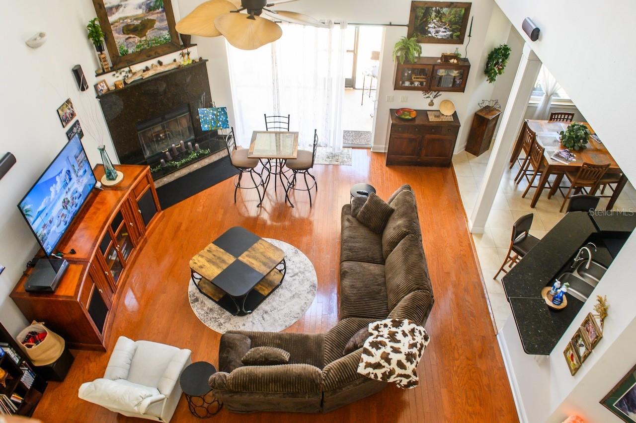 WELLINGTON MANOR - Residential