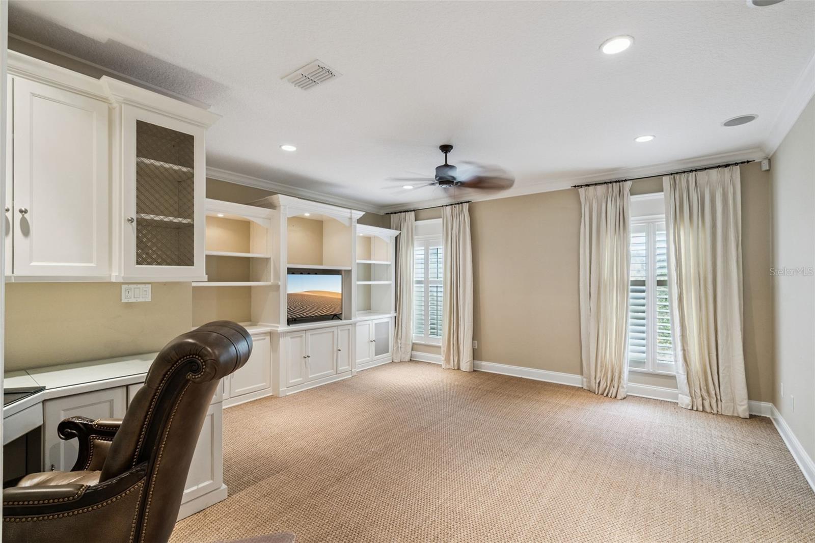 BAY HILL VILLAGE SOUTH & EAST CONDO - Residential