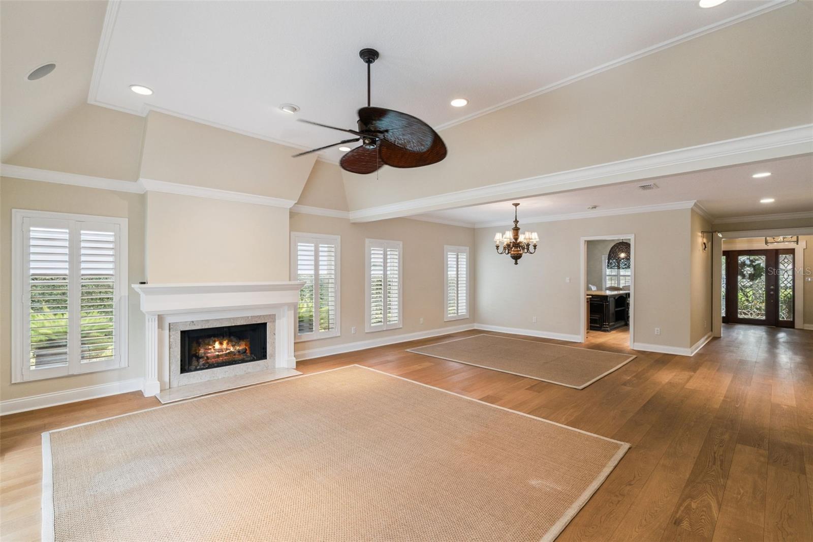 BAY HILL VILLAGE SOUTH & EAST CONDO - Residential