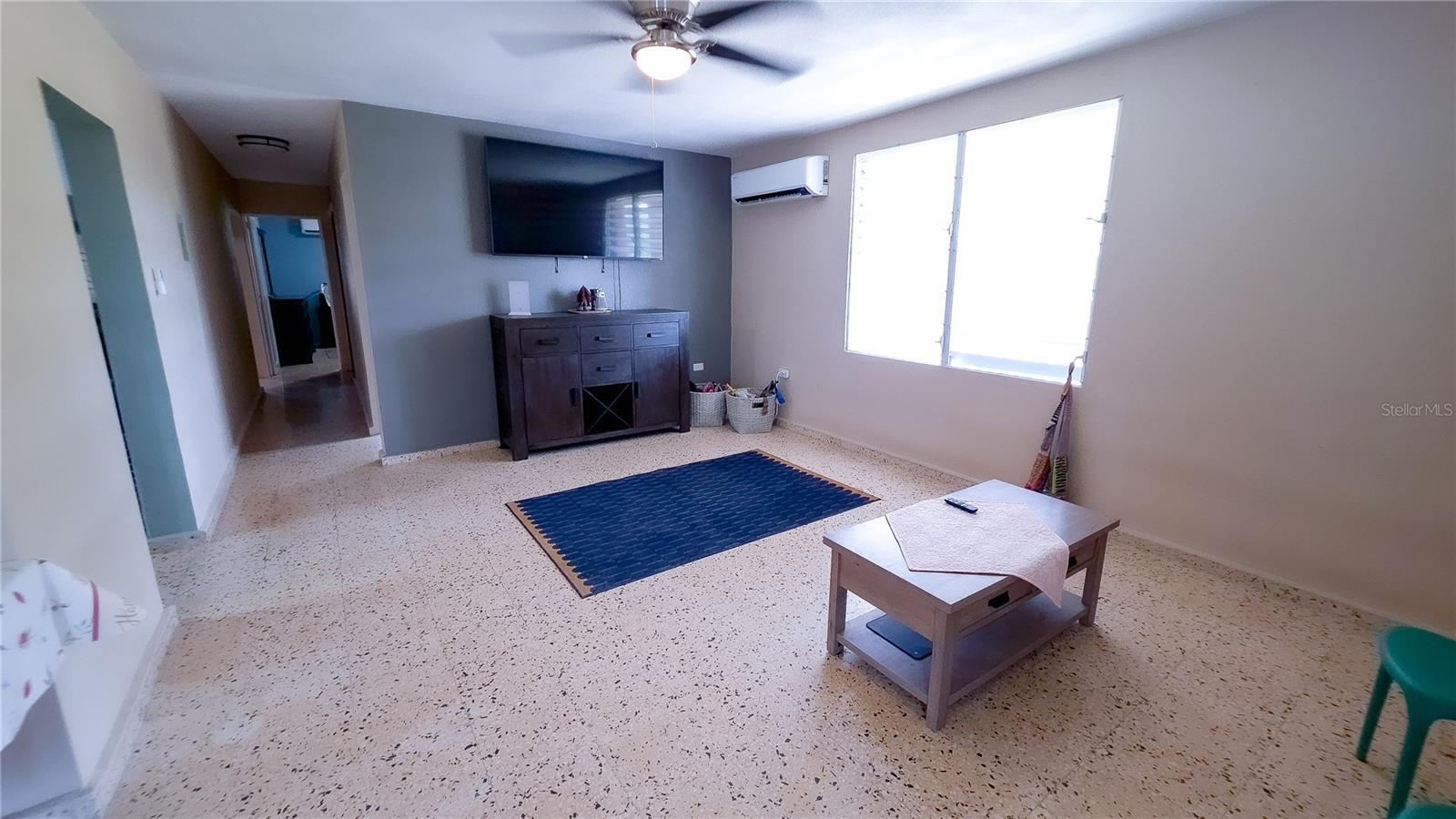 BARRIO FLOENCIO QUEBRADA - Residential