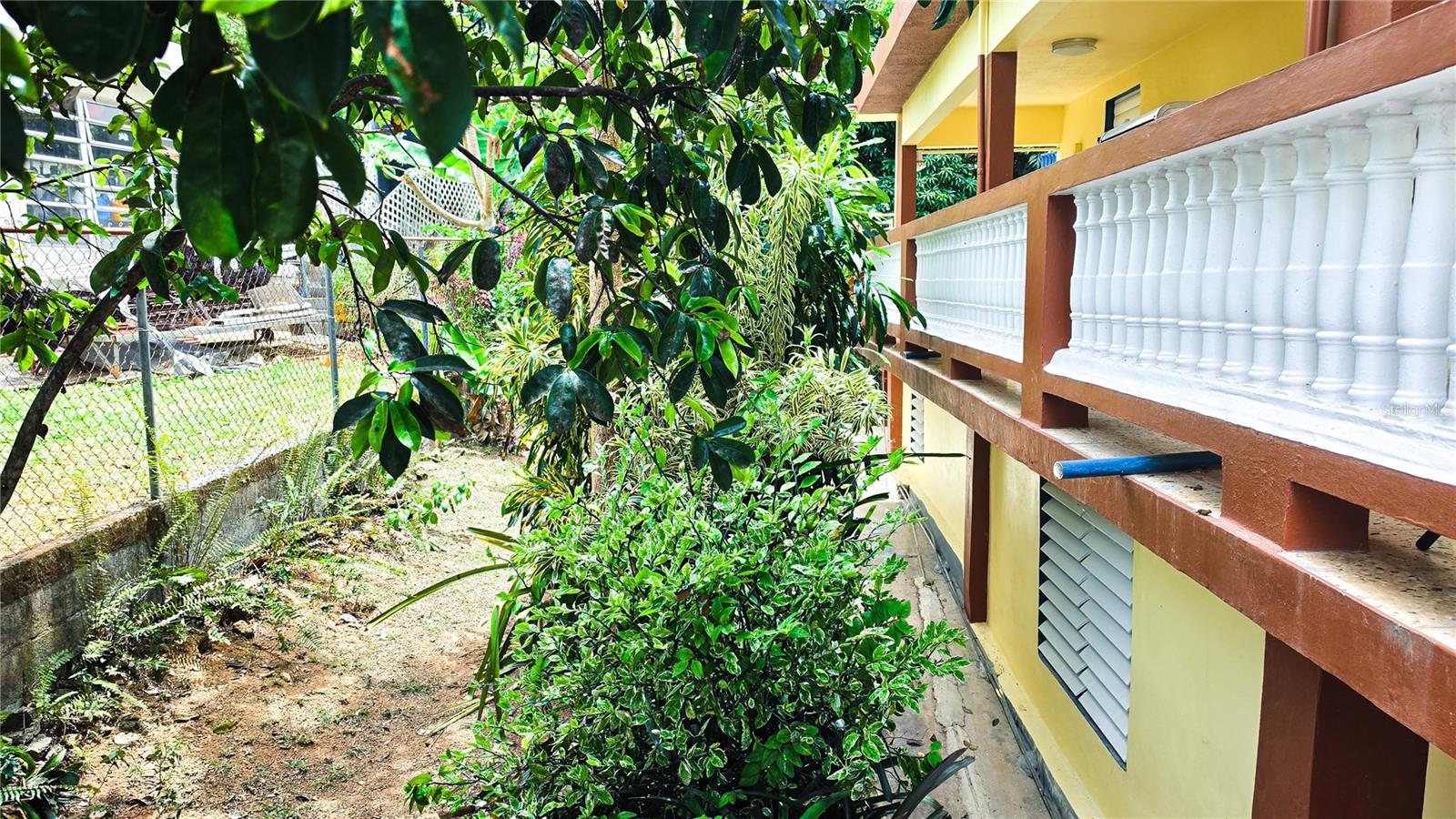 BARRIO FLOENCIO QUEBRADA - Residential