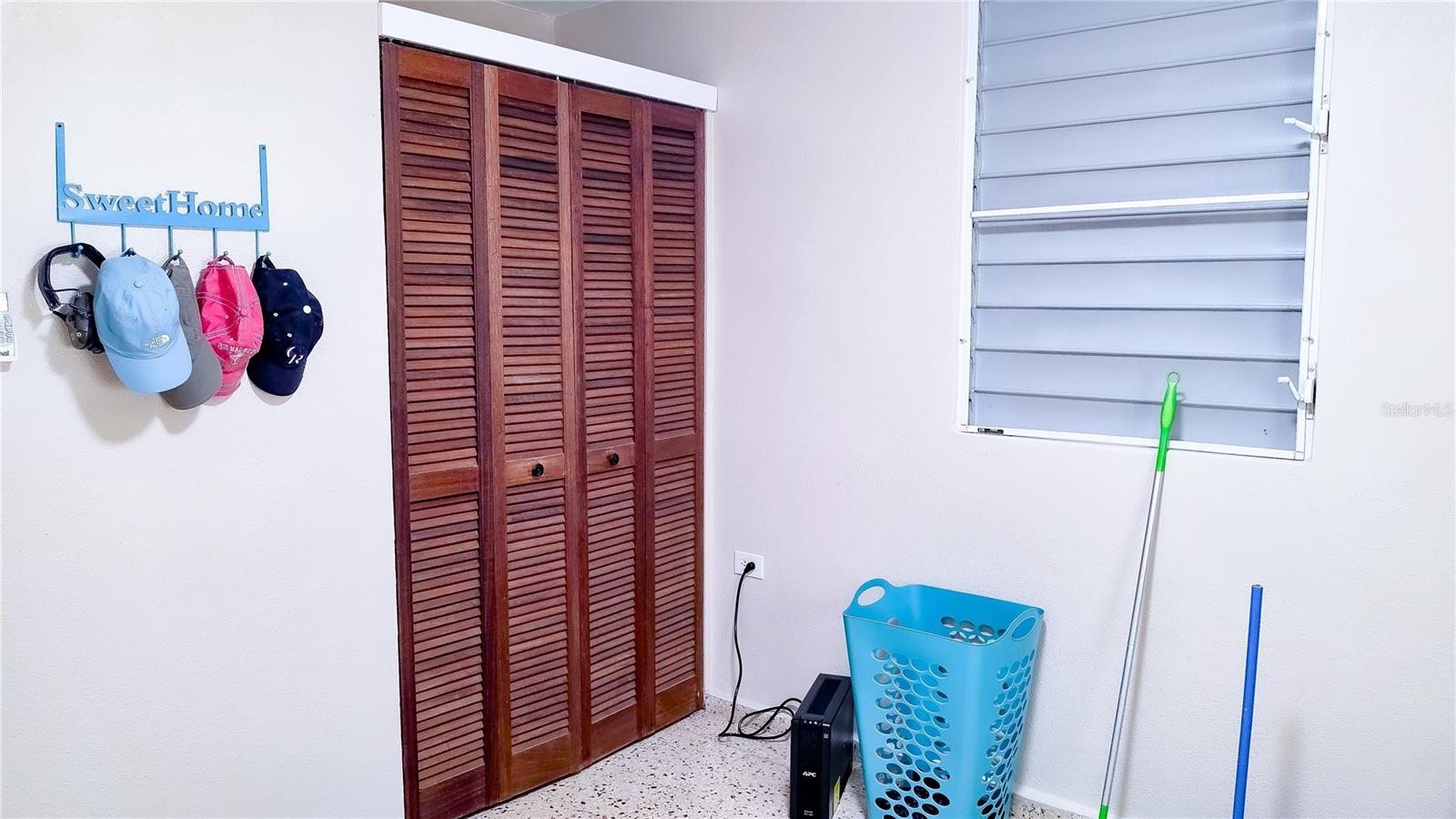 BARRIO FLOENCIO QUEBRADA - Residential