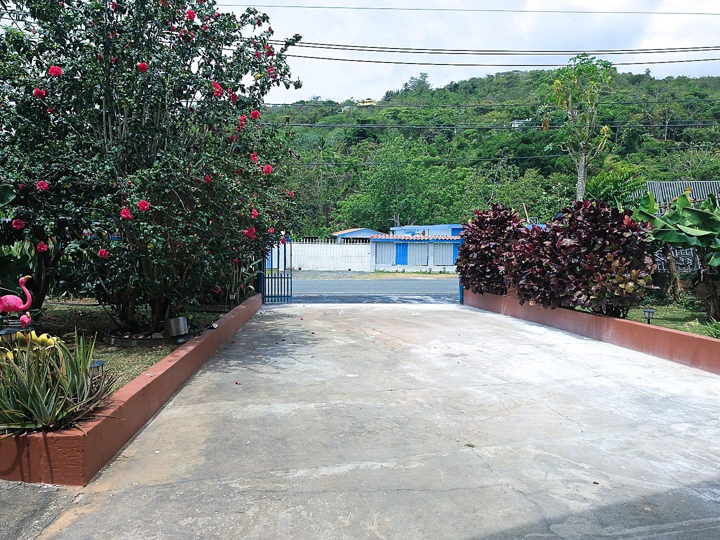 BARRIO FLOENCIO QUEBRADA - Residential