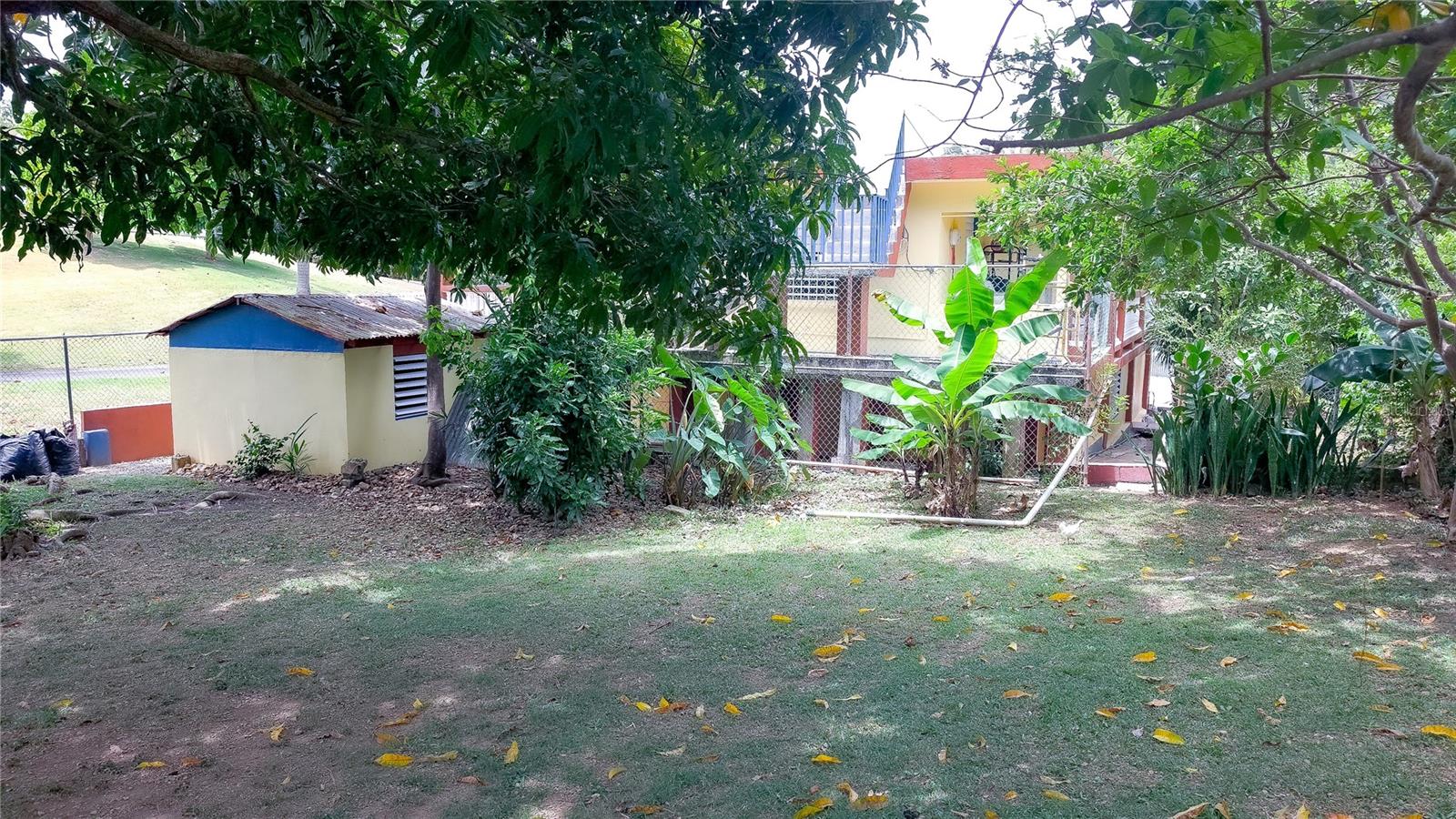 BARRIO FLOENCIO QUEBRADA - Residential