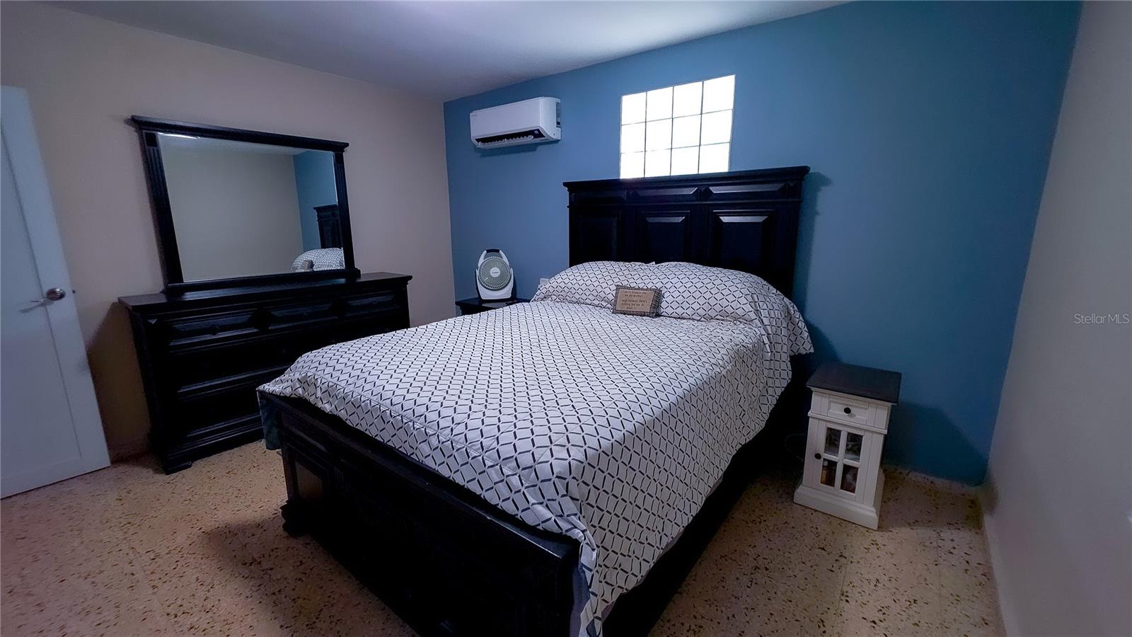 BARRIO FLOENCIO QUEBRADA - Residential
