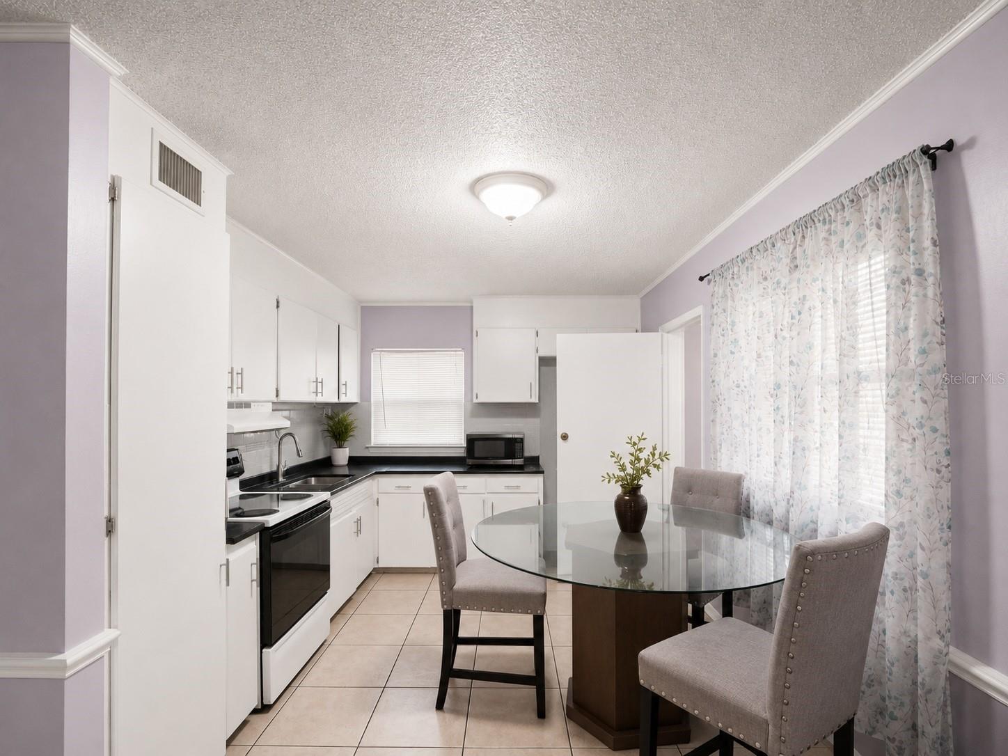 EAST LANCASTER HEIGHTS - Residential Income