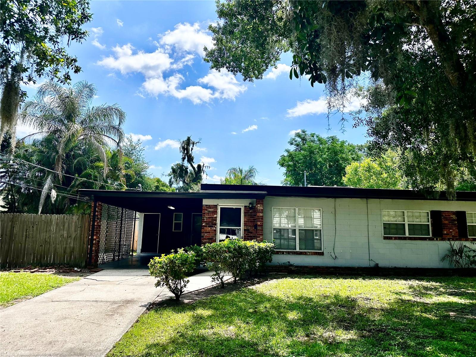 EAST LANCASTER HEIGHTS - Residential Income