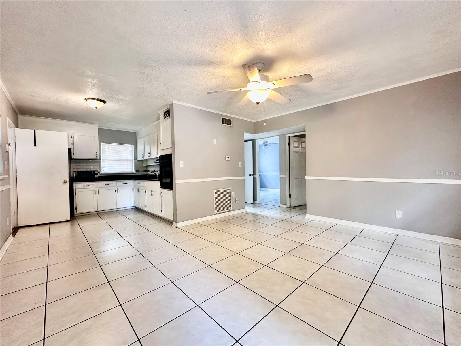 EAST LANCASTER HEIGHTS - Residential Income