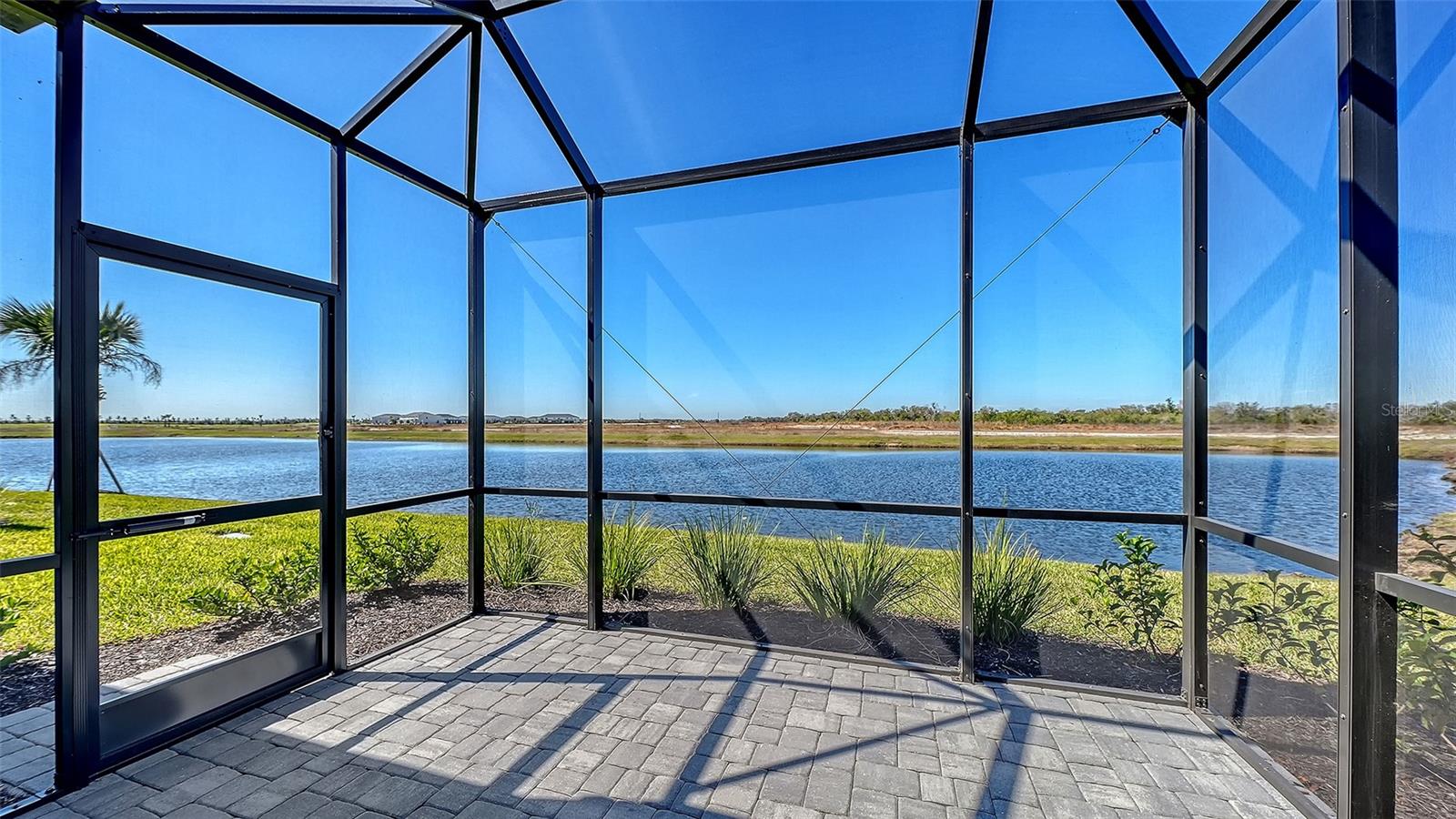PALM GROVE AT LAKEWOOD RANCH - Residential