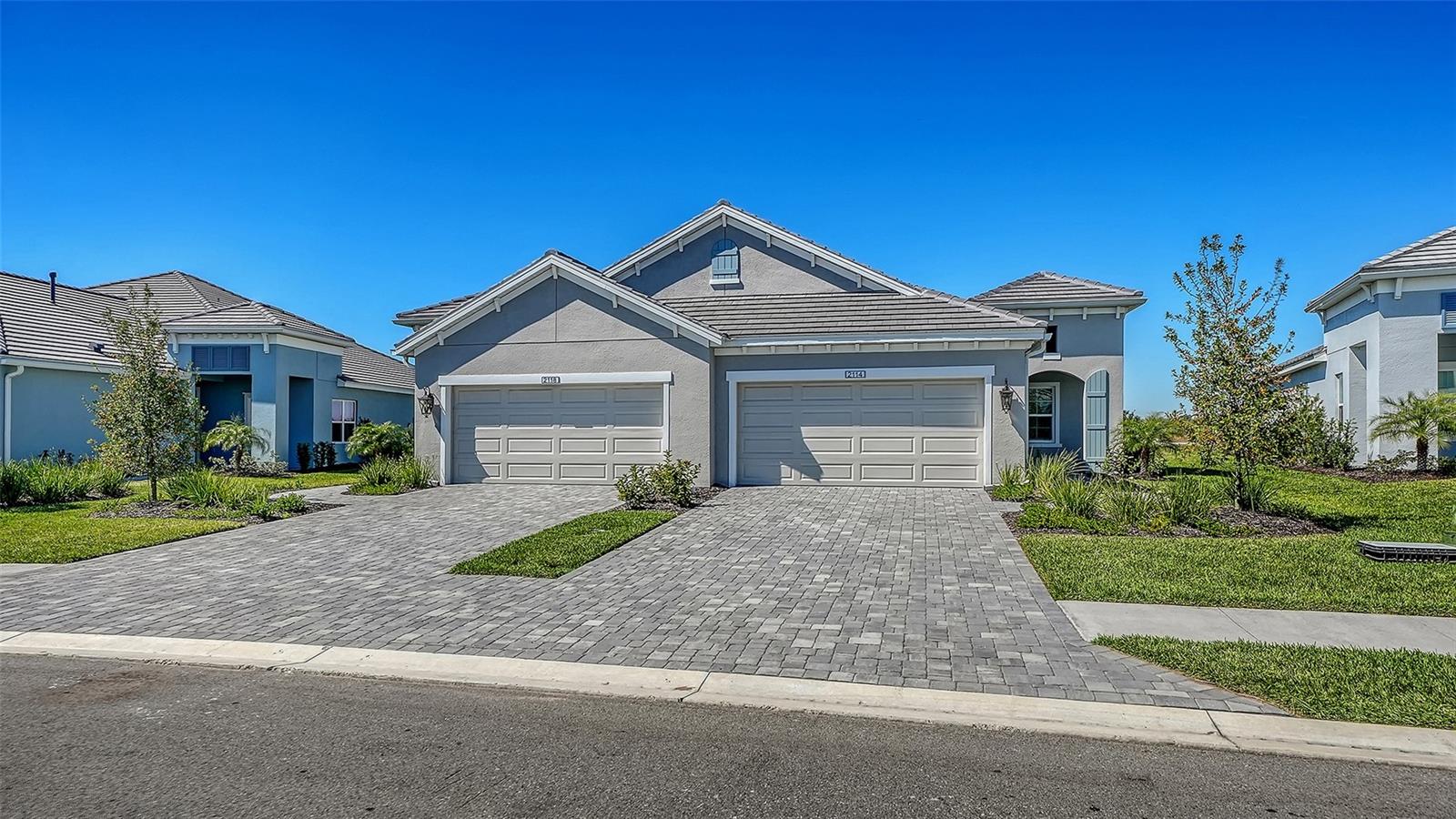 PALM GROVE AT LAKEWOOD RANCH - Residential