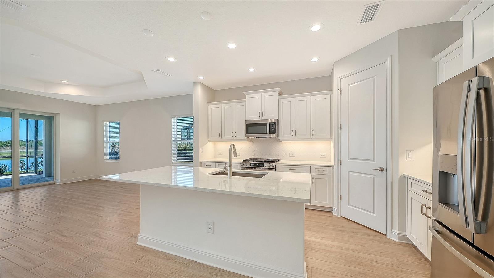 PALM GROVE AT LAKEWOOD RANCH - Residential