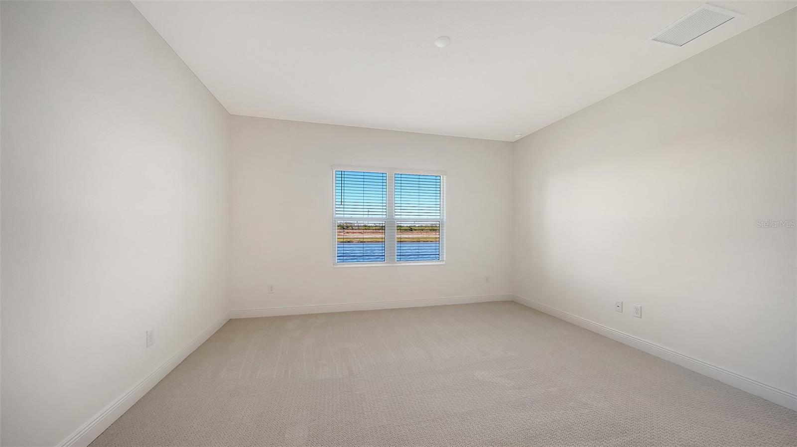 PALM GROVE AT LAKEWOOD RANCH - Residential