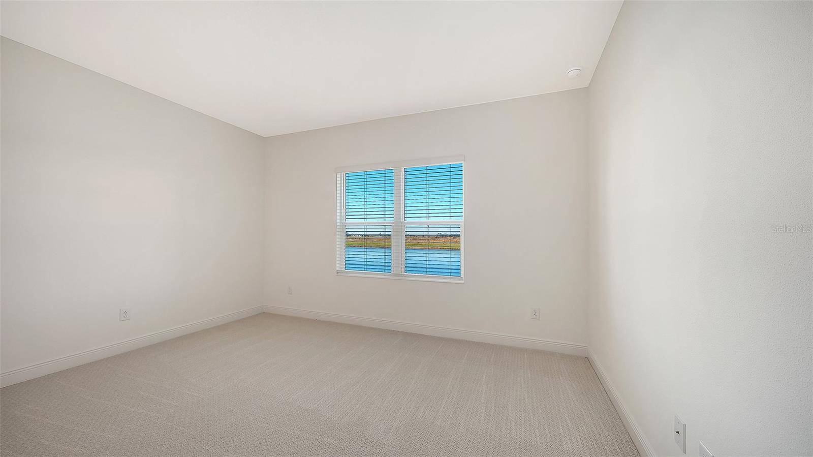 PALM GROVE AT LAKEWOOD RANCH - Residential