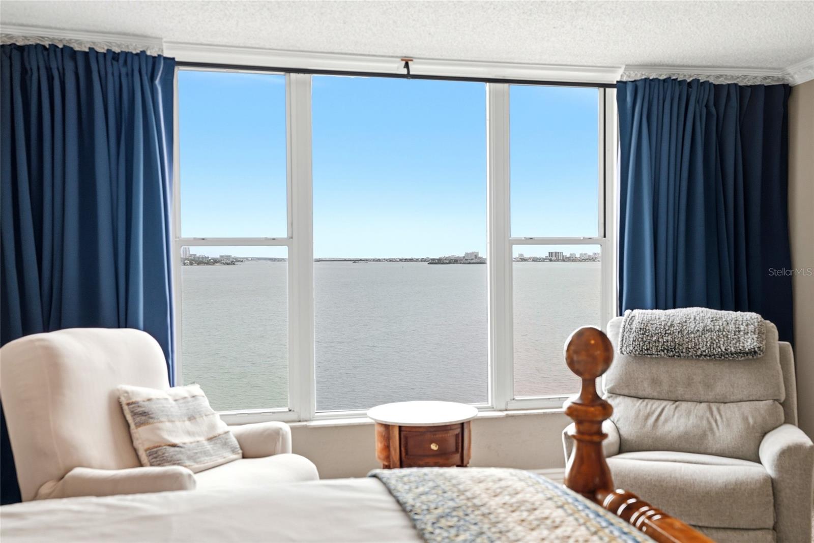 EDGEWATER ARMS 4TH CONDO - Residential