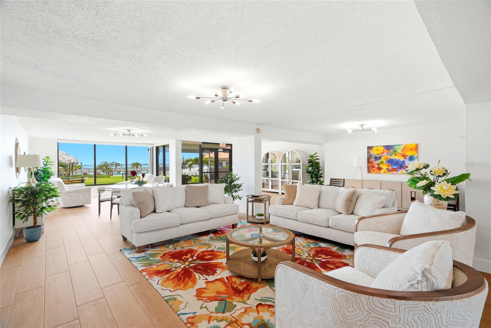 EDGEWATER ARMS 4TH CONDO - Residential