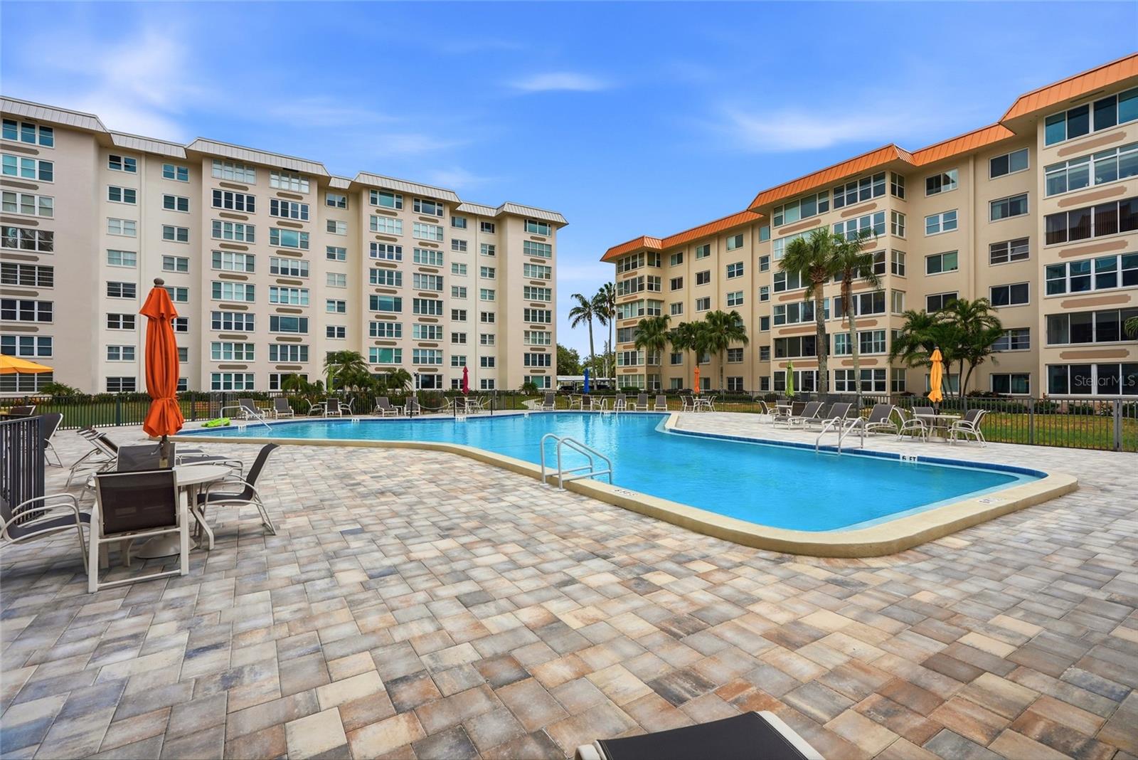 EDGEWATER ARMS 4TH CONDO - Residential
