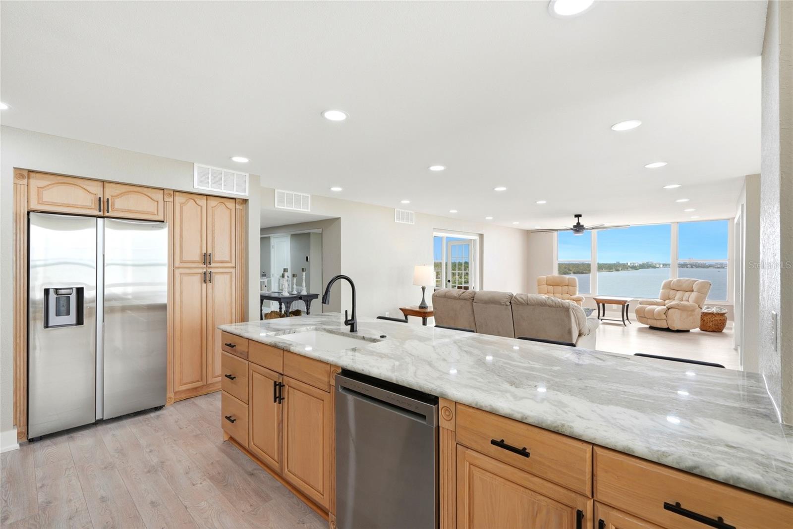 EDGEWATER ARMS 4TH CONDO - Residential