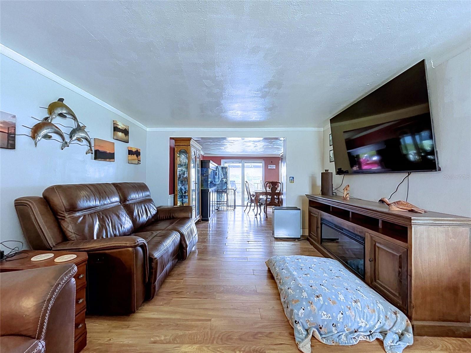 LEISURE BEACH - Residential