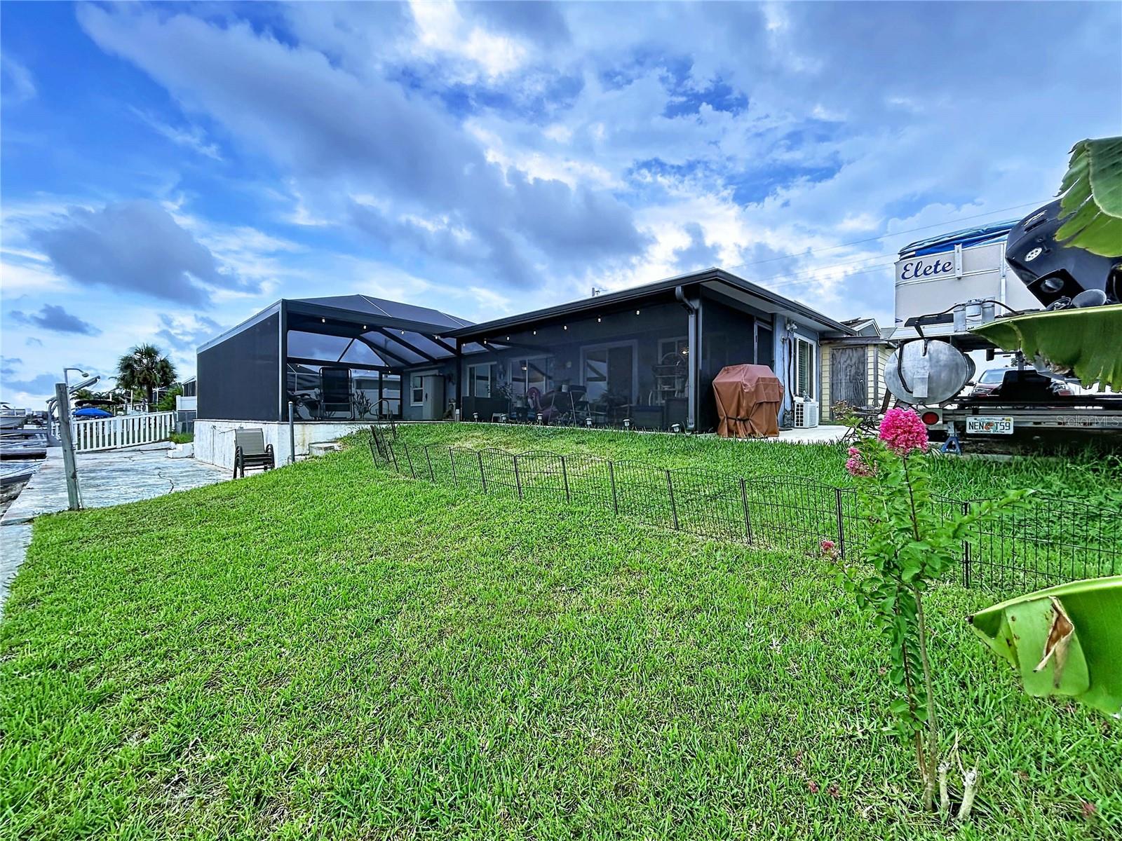 LEISURE BEACH - Residential