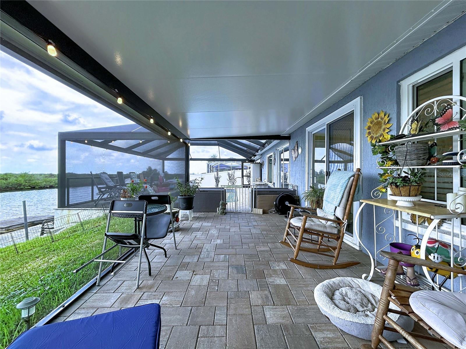 LEISURE BEACH - Residential