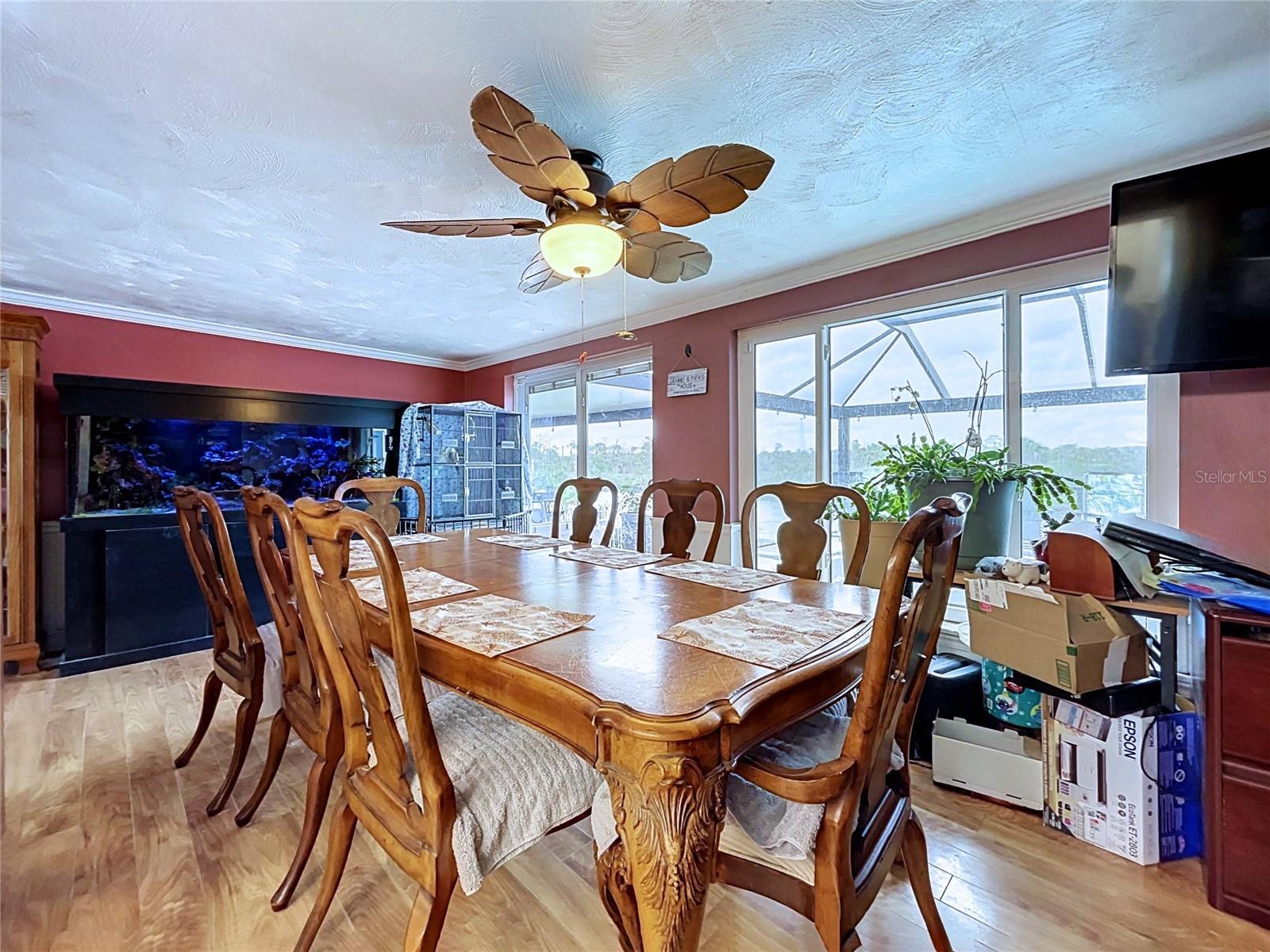 LEISURE BEACH - Residential