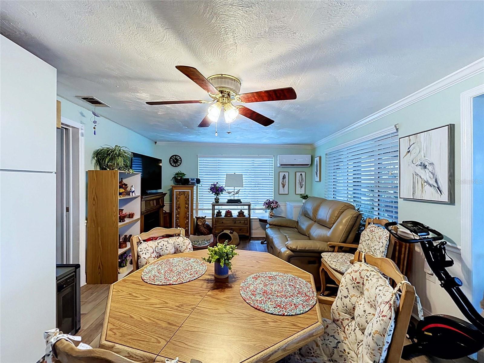 LEISURE BEACH - Residential