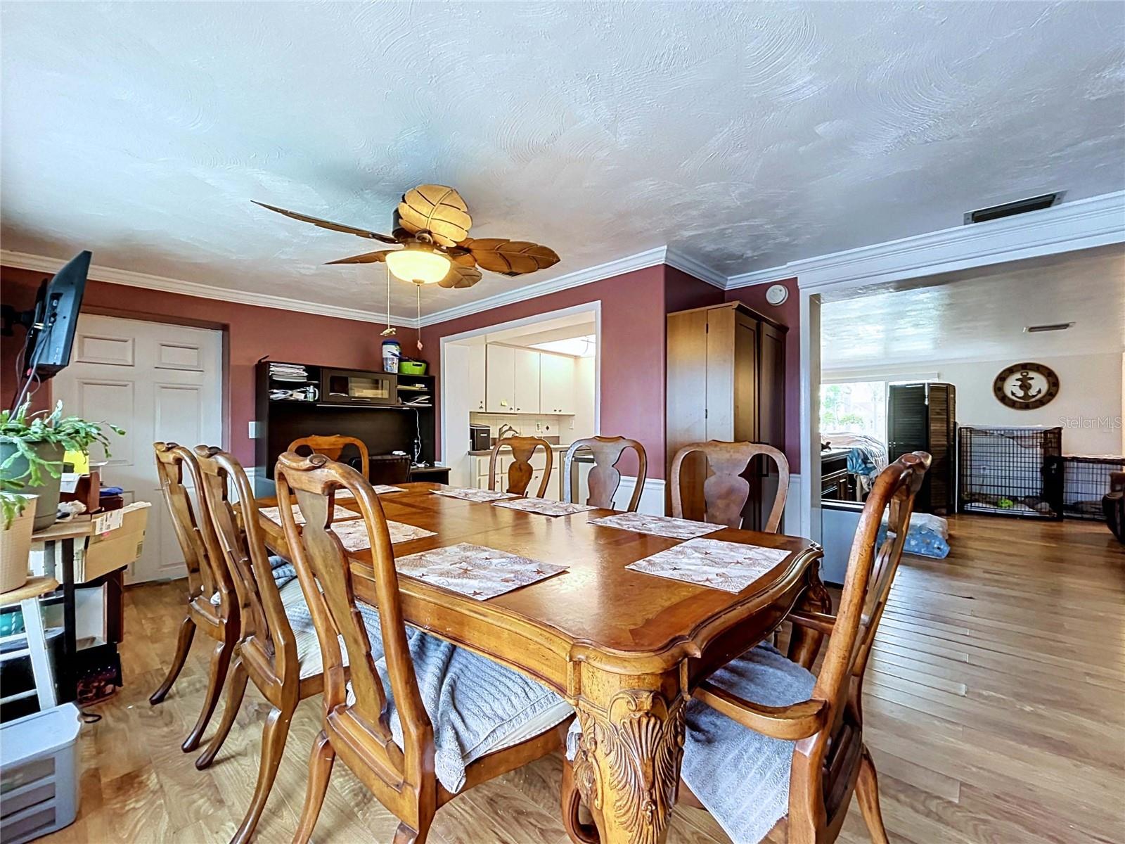 LEISURE BEACH - Residential