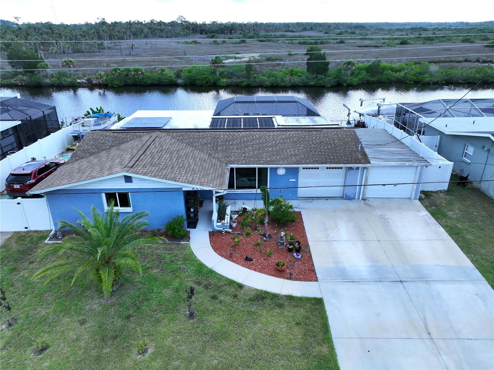 LEISURE BEACH - Residential